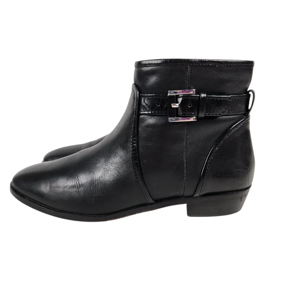 Louise et Cie Zora Black Leather Ankle Boots Silver Buckle Womens Size 8 Size 38